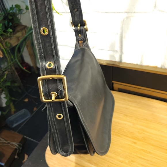 Coach Classic Patricia Leather 9951 Legacy Saddle Bag - Picture 8 of 16